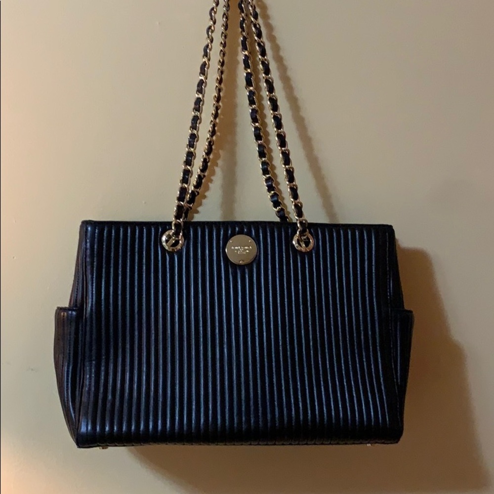 Henri Bendel No. 7 E/W tote